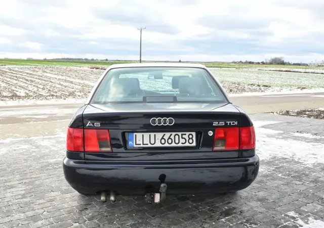 AUDI A6 Limousine 