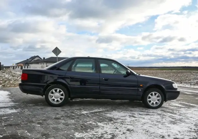 AUDI A6 Limousine 