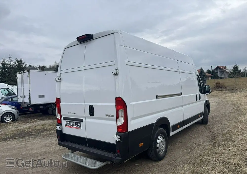 PEUGEOT Boxer 