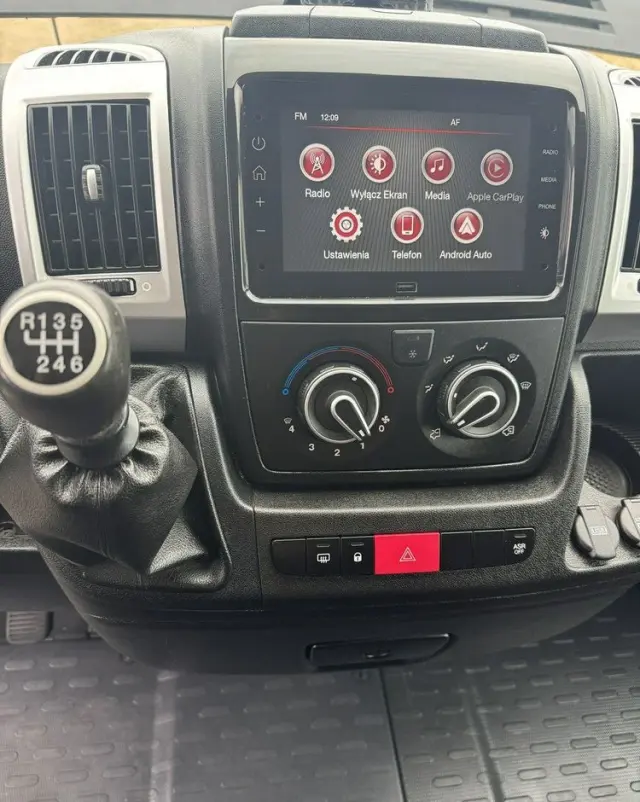 PEUGEOT Boxer 