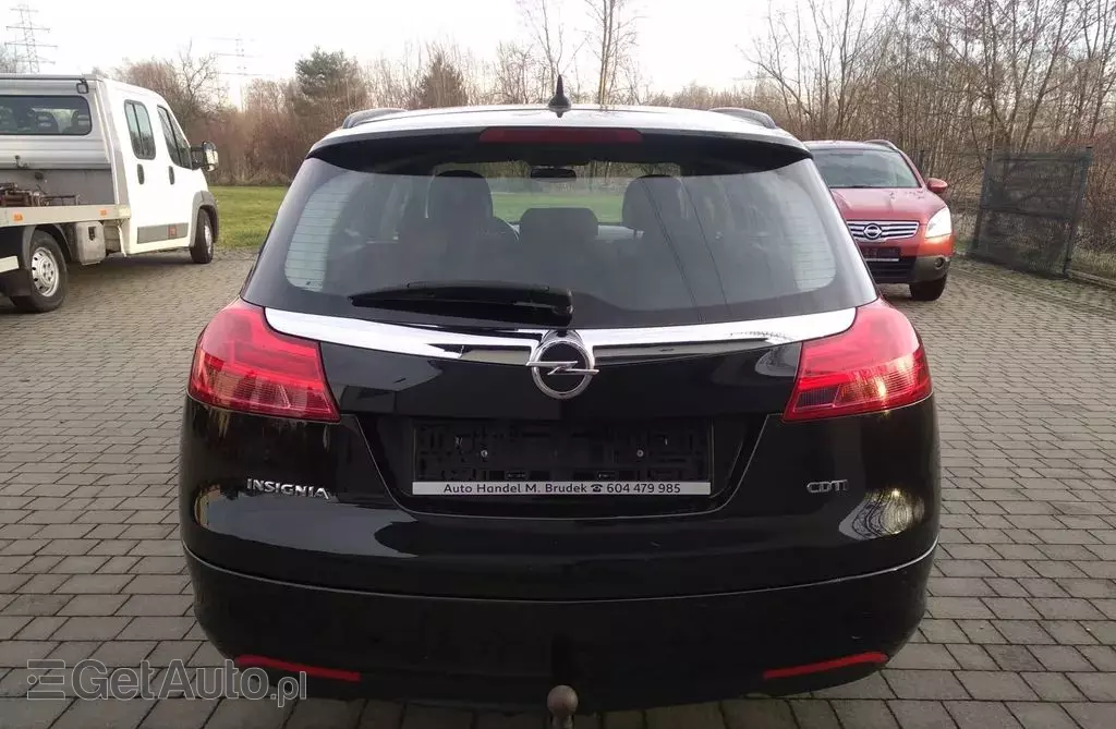 OPEL Insignia 