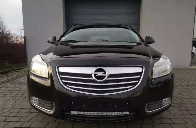 OPEL Insignia 