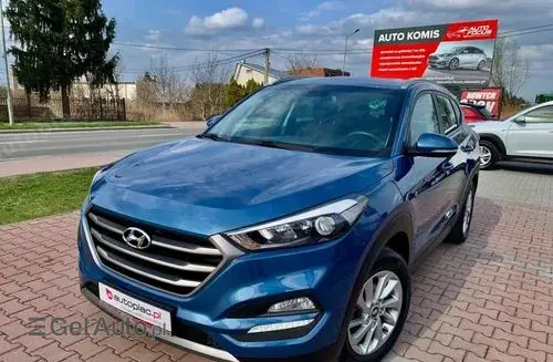 HYUNDAI Tucson 