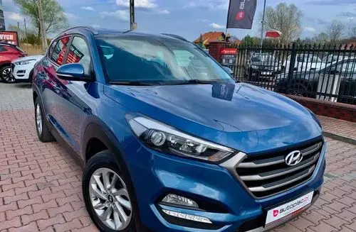 HYUNDAI Tucson 