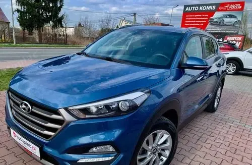 HYUNDAI Tucson 