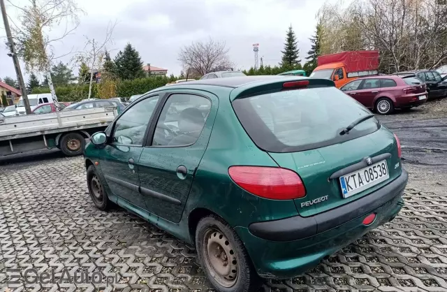 PEUGEOT 206 
