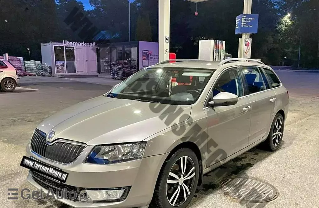SKODA Octavia 