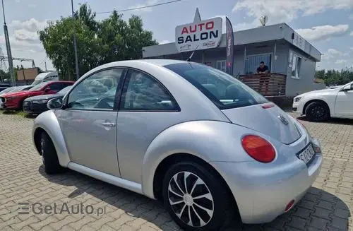 VOLKSWAGEN New Beetle 