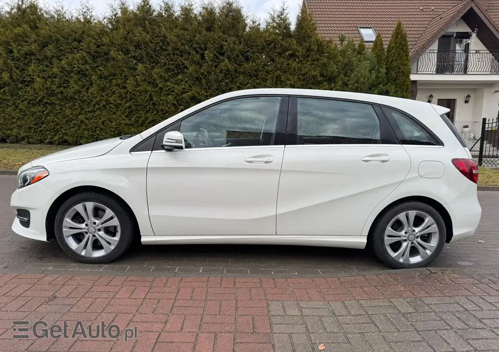 MERCEDES-BENZ Klasa B 250 4Matic 7G-DCT UrbanStyle Edition