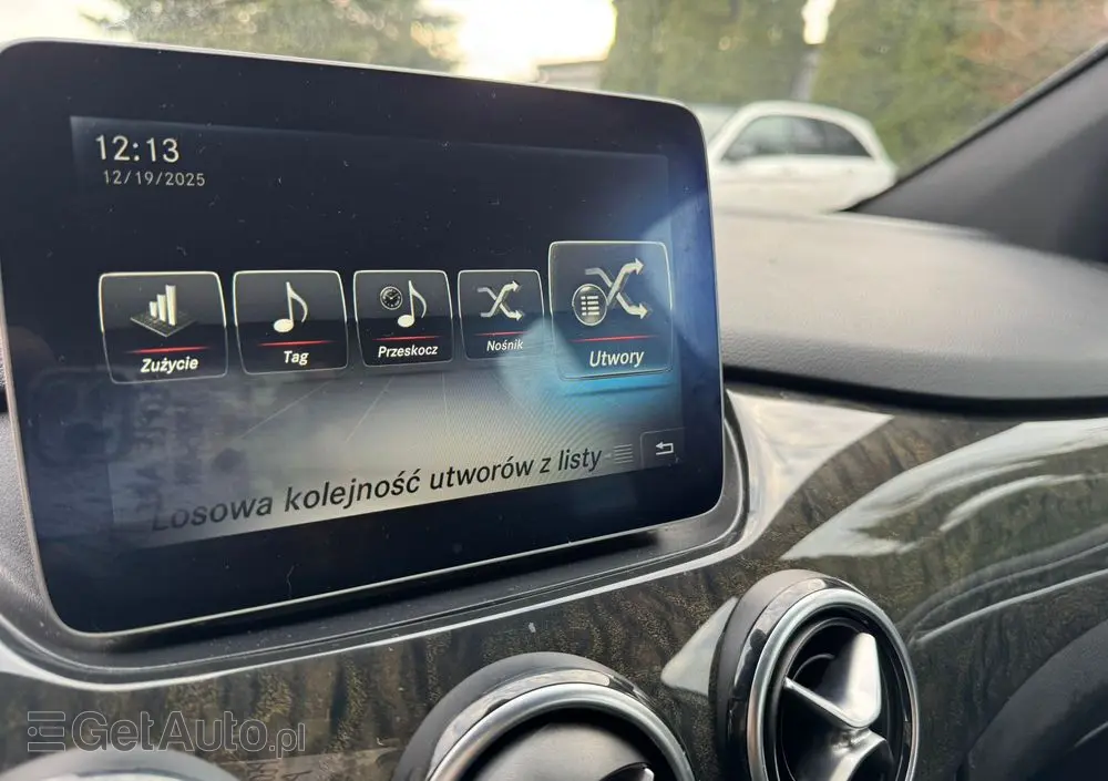 MERCEDES-BENZ Klasa B 250 4Matic 7G-DCT UrbanStyle Edition