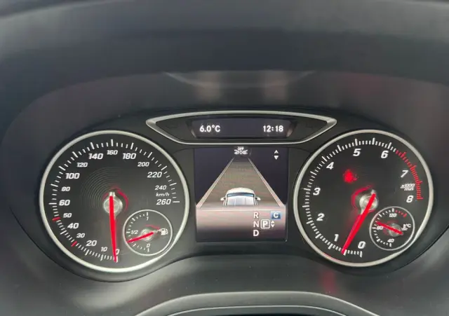 MERCEDES-BENZ Klasa B 250 4Matic 7G-DCT UrbanStyle Edition