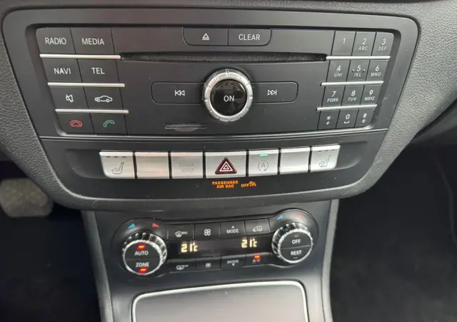 MERCEDES-BENZ Klasa B 250 4Matic 7G-DCT UrbanStyle Edition