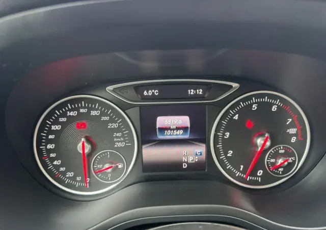 MERCEDES-BENZ Klasa B 250 4Matic 7G-DCT UrbanStyle Edition