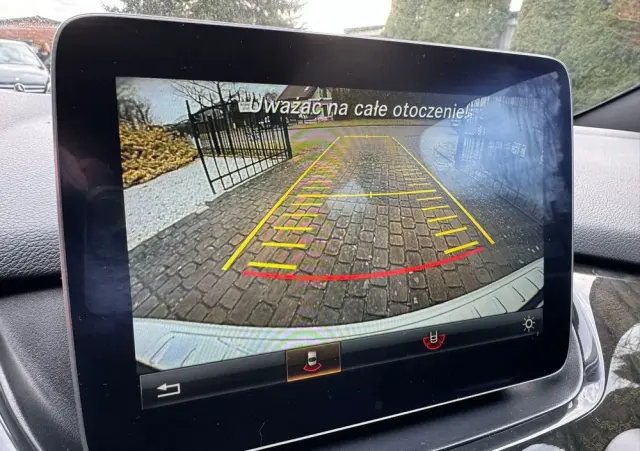 MERCEDES-BENZ Klasa B 250 4Matic 7G-DCT UrbanStyle Edition