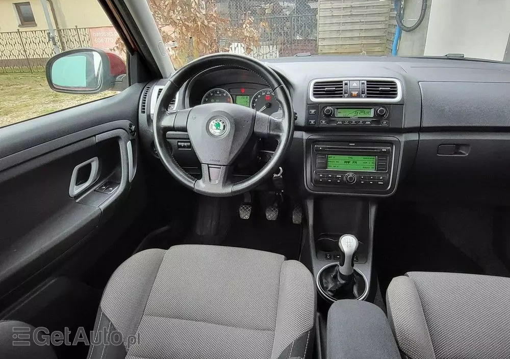 SKODA Fabia 