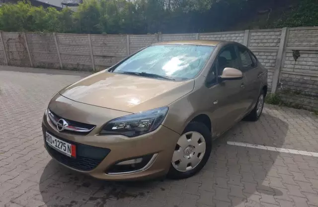 OPEL Astra 