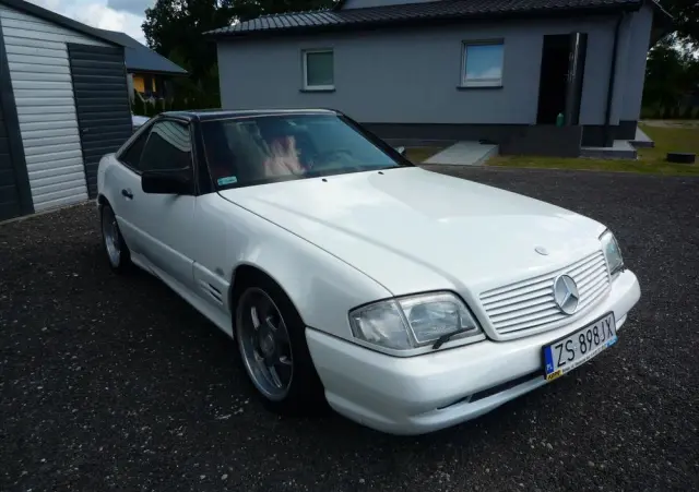 MERCEDES-BENZ SL 