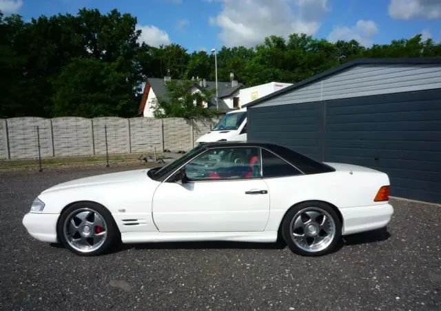 MERCEDES-BENZ SL 
