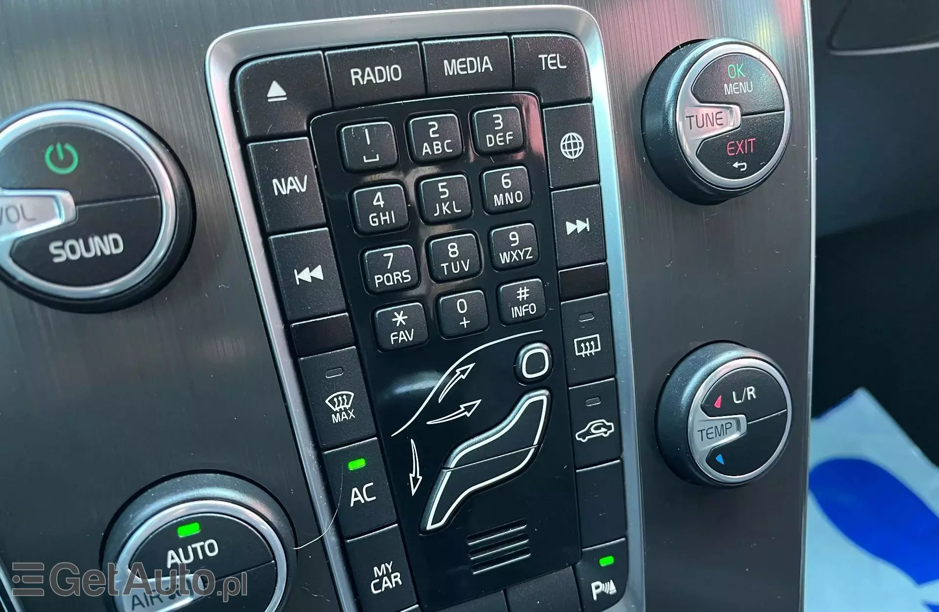 VOLVO V40 1.6 D2 (115 KM) Automatic