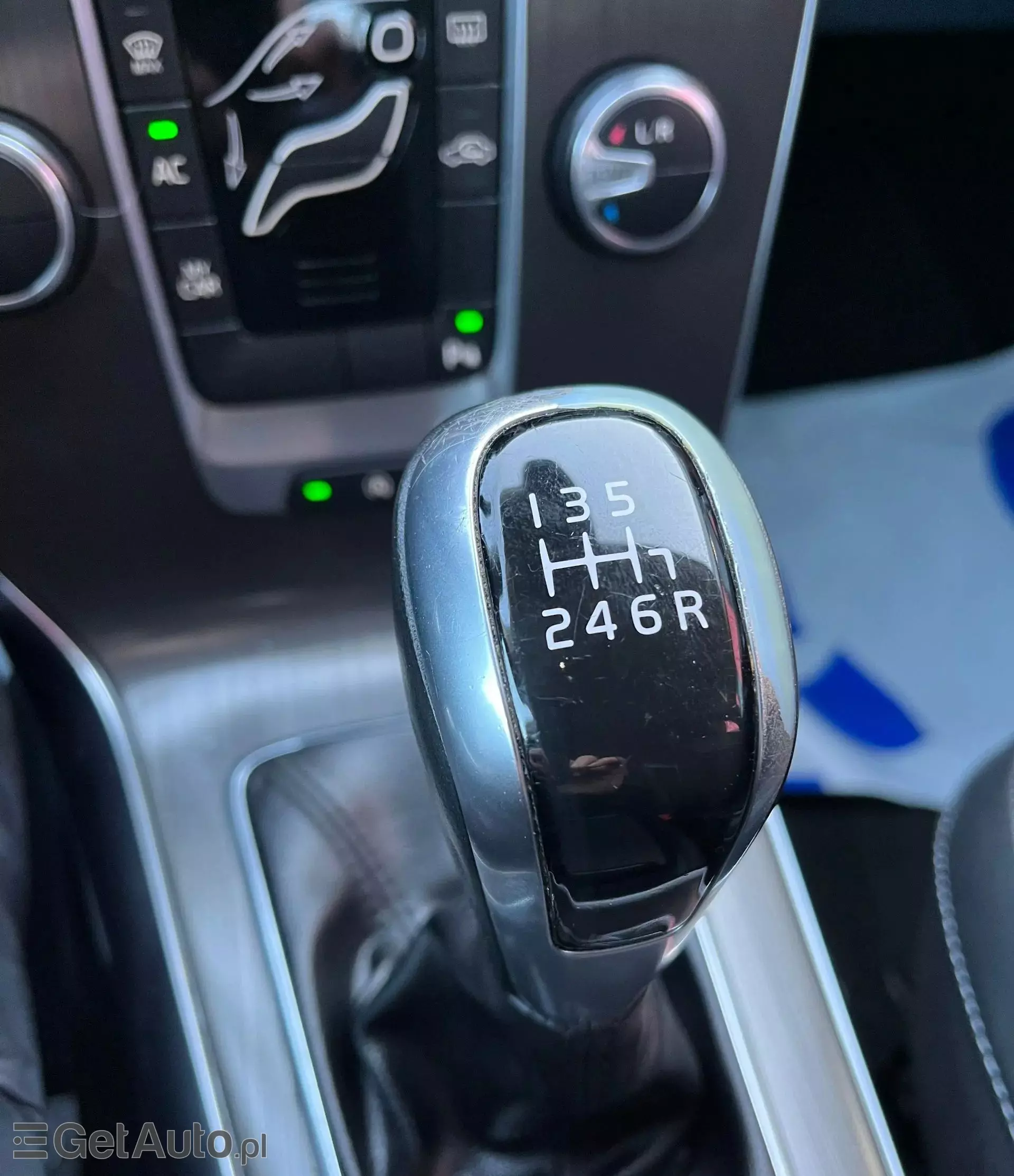 VOLVO V40 1.6 D2 (115 KM) Automatic