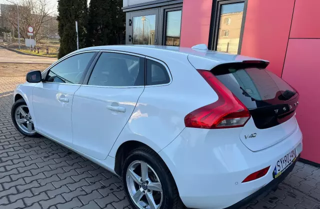 VOLVO V40 1.6 D2 (115 KM) Automatic