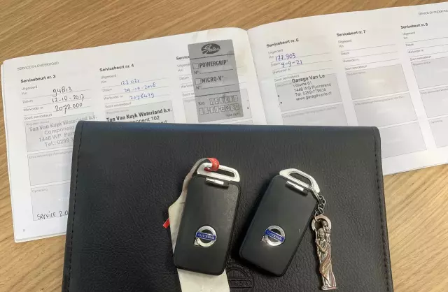 VOLVO V40 1.6 D2 (115 KM) Automatic