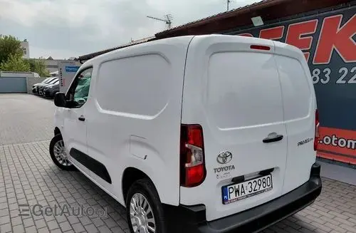 TOYOTA Proace City 