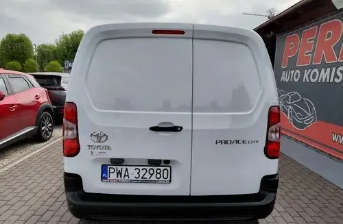 TOYOTA Proace City 