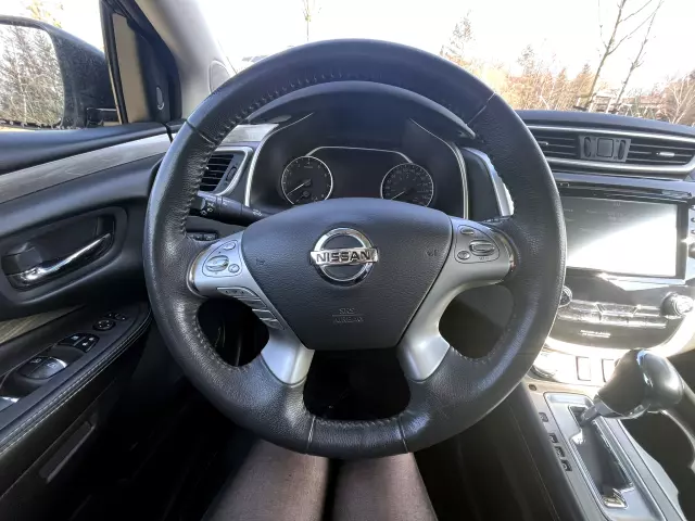 NISSAN Murano 