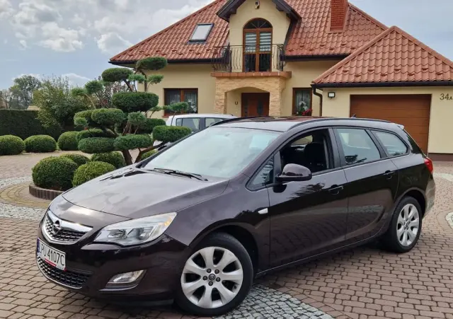 OPEL Astra 