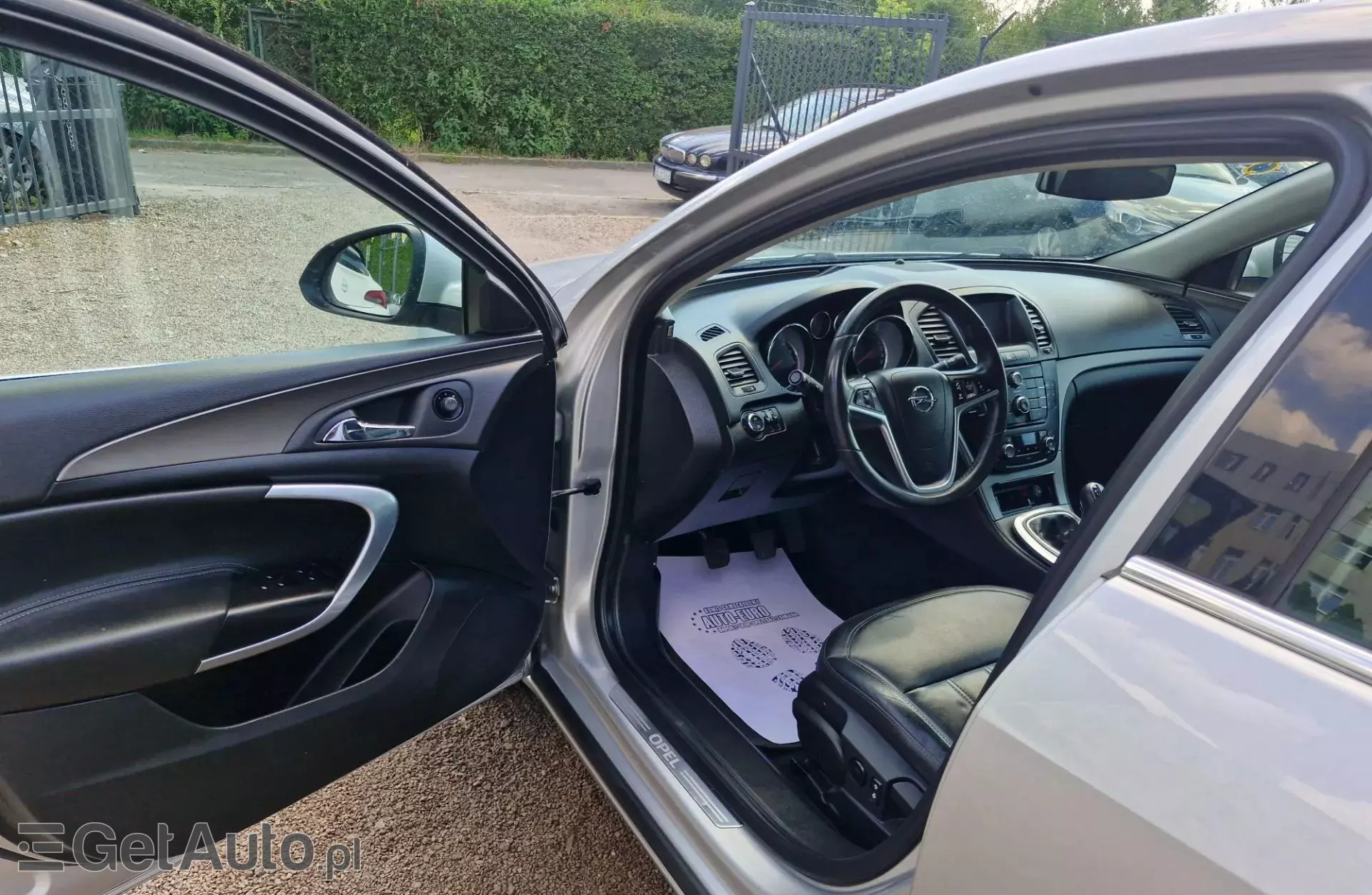 OPEL Insignia 1.8i (140 KM)