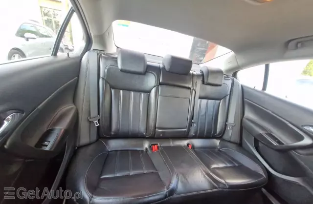 OPEL Insignia 1.8i (140 KM)