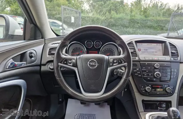 OPEL Insignia 1.8i (140 KM)