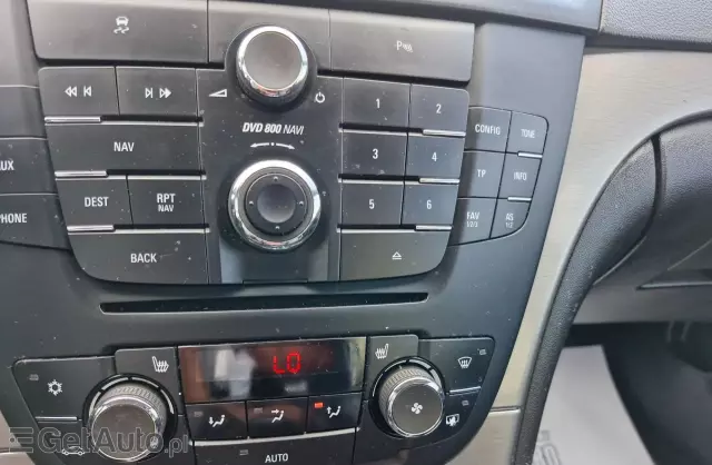 OPEL Insignia 1.8i (140 KM)