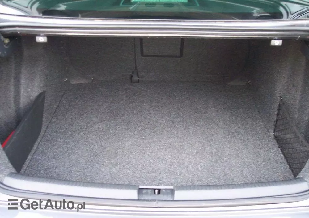 VOLKSWAGEN Jetta 1.4 TSI BMT Highline