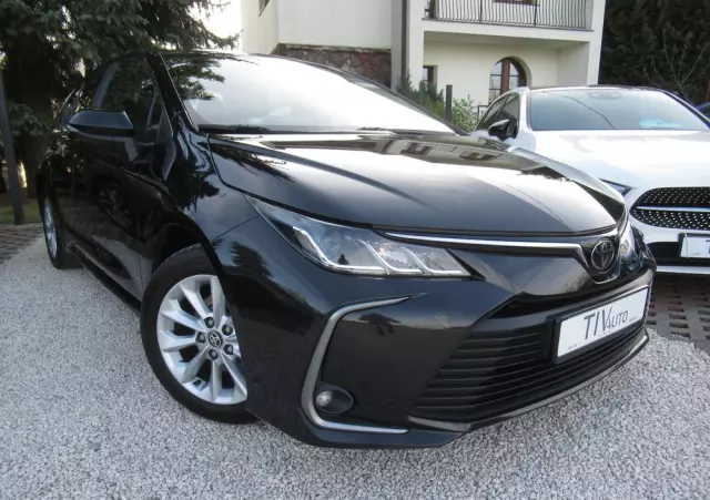 TOYOTA Corolla 1.6 Comfort