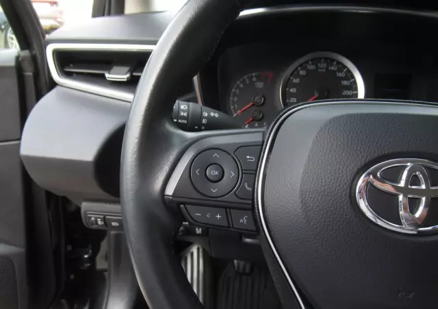 TOYOTA Corolla 1.6 Comfort