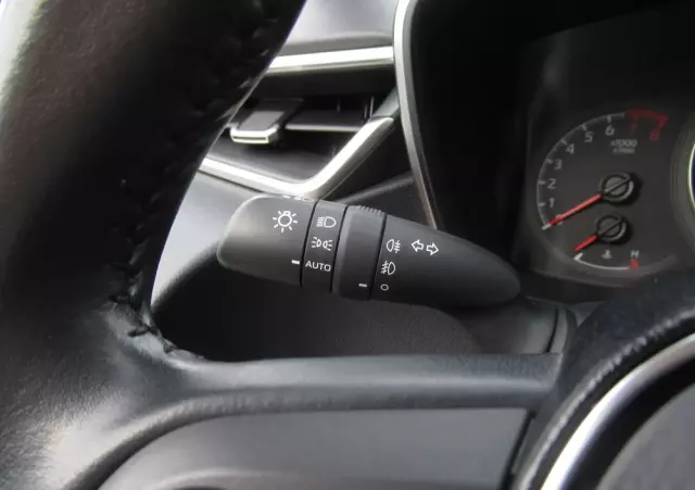 TOYOTA Corolla 1.6 Comfort