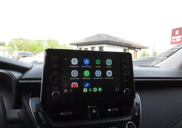 TOYOTA Corolla 1.6 Comfort