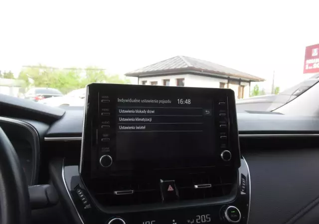 TOYOTA Corolla 1.6 Comfort