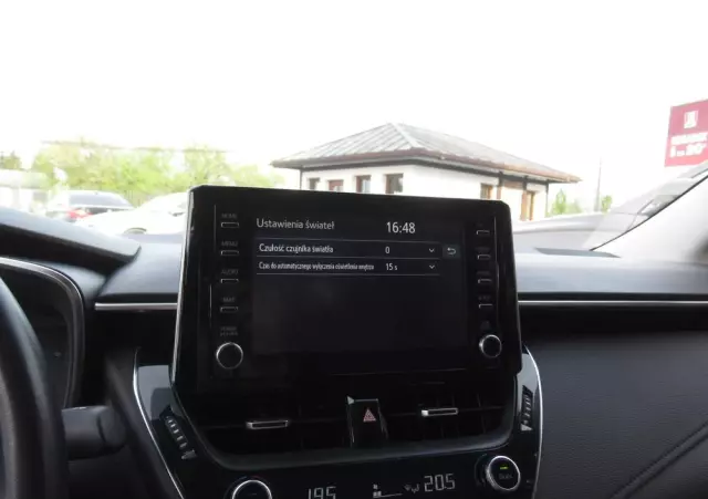 TOYOTA Corolla 1.6 Comfort