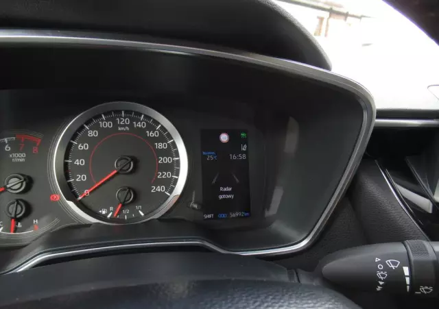 TOYOTA Corolla 1.6 Comfort