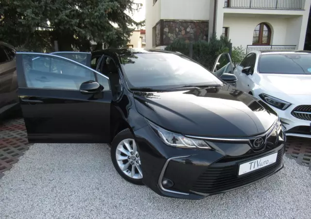 TOYOTA Corolla 1.6 Comfort