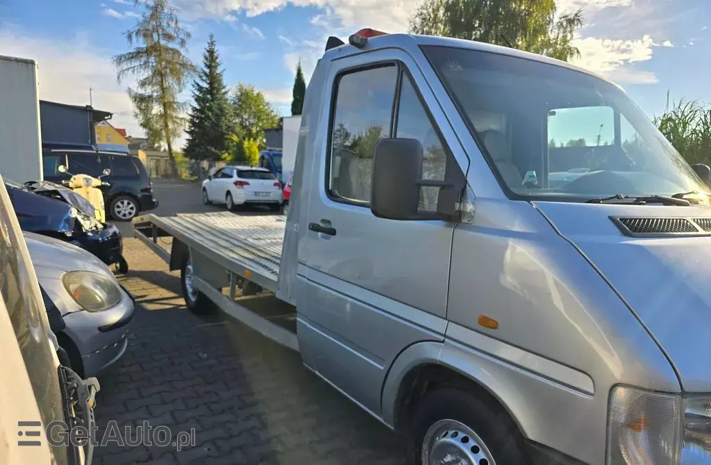 VOLKSWAGEN LT 