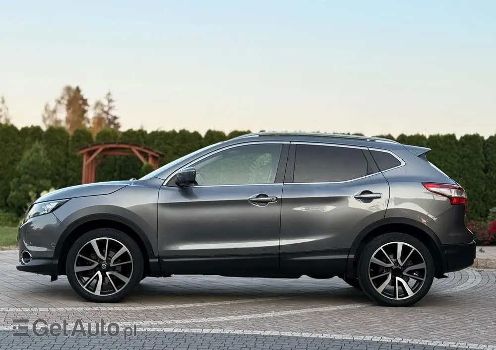 NISSAN Qashqai 1.2 DIG-T 360