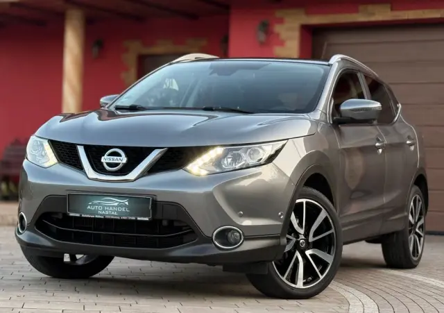 NISSAN Qashqai 1.2 DIG-T 360