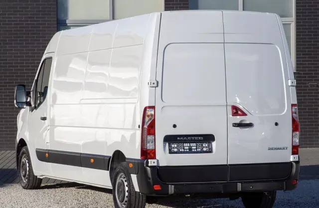 RENAULT Master L3H2 ład.1428kg MAXI  >>> ostatnie wydanie 2.3 DCI <<< 