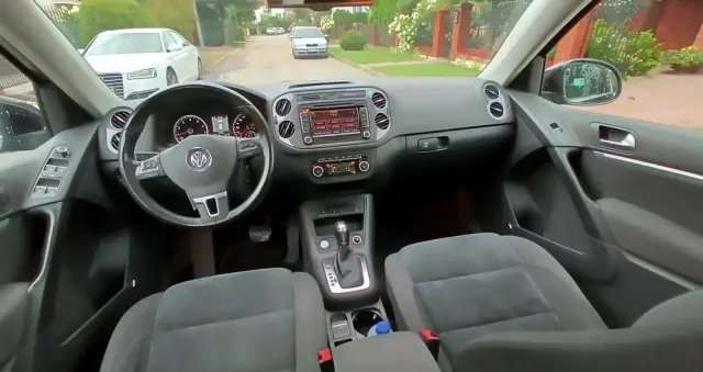 VOLKSWAGEN Tiguan 2.0 TSI 4Mot Perfectline R-Style DSG