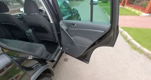 VOLKSWAGEN Tiguan 2.0 TSI 4Mot Perfectline R-Style DSG