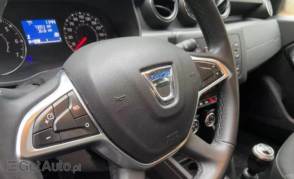 DACIA Duster 